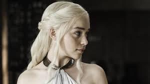 Emilia Clarke, contra el sexo en Juego de tronos