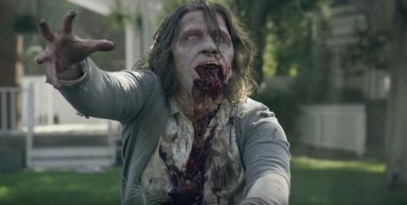 Un impresionante anuncio de un smartwatch al estilo ‘The walking dead’