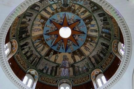 Los casinos, los bellos vecinos de Madrid