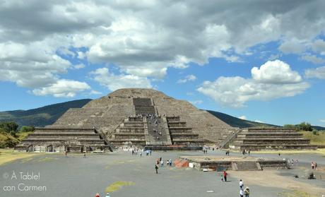 México: las Pirámides de Teotihuacán y Restaurante Café Tacuba