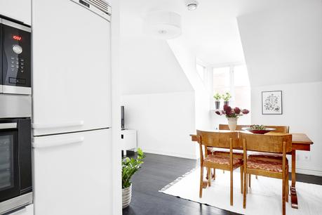 separar el dormitorio estilo nórdico escandinavo distribución diáfana diseño de interiores decoración salones decoración pisos pequeños decoración interiores cocina nordica pequeña blog decoración nórdica 