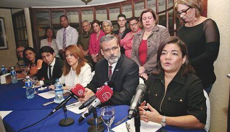 Unas 20 organizaciones de la sociedad ciivil se reunieron ayer para exigir al presidente Juan Carlos Varela la designación en la Corte Suprema de Justicia de magistrados ‘honestos y eficientes’. 