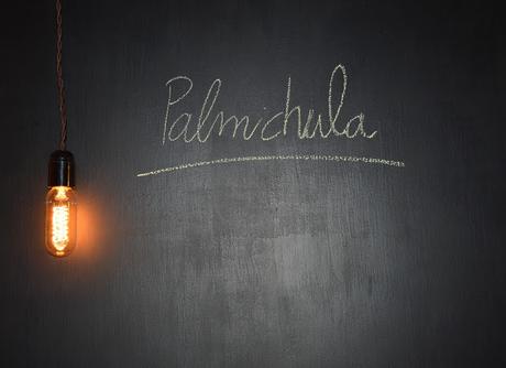 UNA LAMPARA ORIGINAL, PARA ACOMPAÑAR A UNA PIZARRA