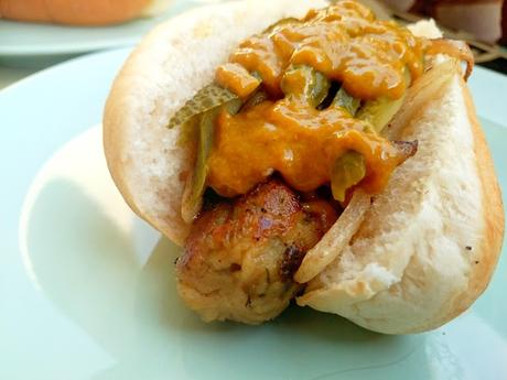 Perritos calientes de seitán