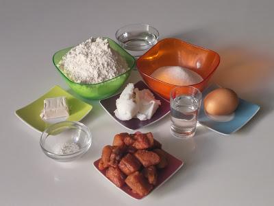 TORTA DE CHICHARRONES: BOLLO COSCARON