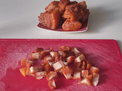 TORTA DE CHICHARRONES: BOLLO COSCARON