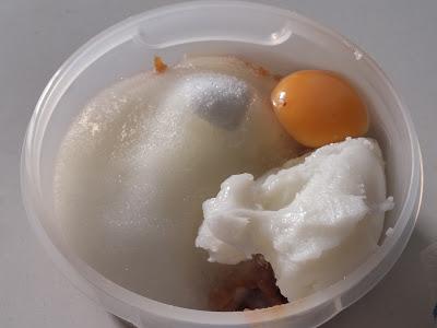 TORTA DE CHICHARRONES: BOLLO COSCARON