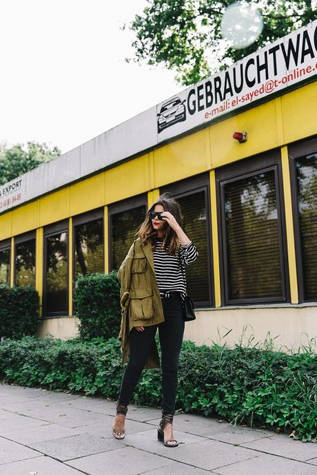 Hamburgo-Parka-Khaki-Striped_Sweater-Black_Jeans-Outfit-Collage_On_The_Road-Street_Style-15