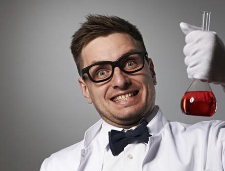 10 divertidos trucos caseros que puedes hacer con líquidos 10-divertidos-trucos-caseros-que-puedes-hacer-con-liquidos-1