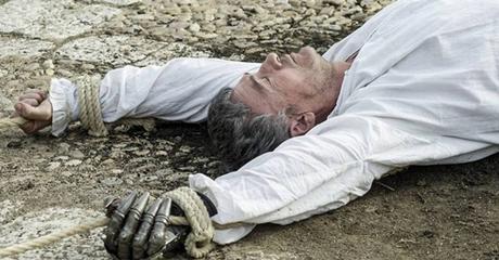 Águila Roja Capítulo 92 Recap: ¿Qué me importa a mí Dios?