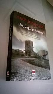 “Un juego peligroso” (Mari Jungstedt)