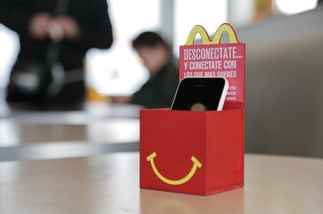 McDonald’s lanza su Cajita Smart, ¿listos para desconectarse? McDonald´s - Cajita Smart
