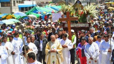 Festividad de la Exaltación de la Santa Cruz u Orqu Phista como Patrimonio Cultural de la Nación
