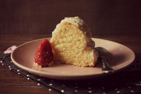 BUNDT CAKE DE COCO Y LIMA