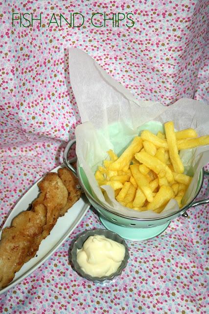 fish and chips, pescado frito, pescado rebozado