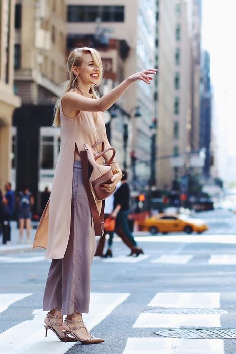 THE FASHION WEEKS FAIRY TALES THE FASHION WEEKS FAIRY TALES