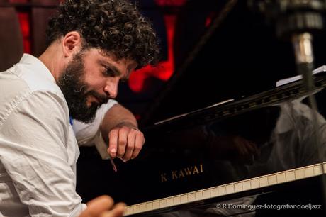 © R.Domínguez - Mû Mbana & Cristóbal Montesdeoca