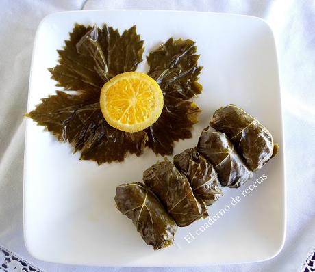 Dolmas { Hojas de Parra Rellenas }