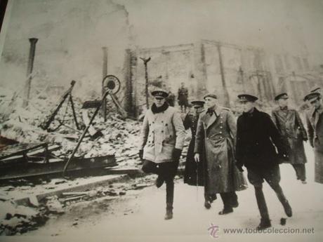 SANTANDER 1941: VISITA DEL GENERAL LOPEZ PINTO A LA CIUDAD TRAS EL INCENDIO