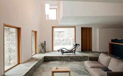 Casa Rustica de Piedra, Remodelada en los Alpes