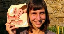 anna salvia escritora del libro viaje al ciclo menstrual
