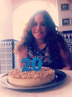 TARTA DE DONUTS PARA EL CUMPLEAÑOS DE MI HIJA