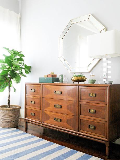 Un mesilla reciclada es la protagonista.