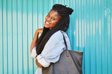 F E A T H E R S F E A T H E R S