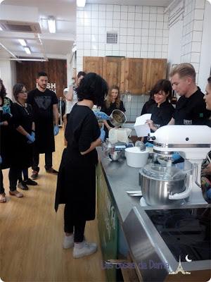 Taller de More Than  Mortal de Lush  Kitchen en Lush Spa Madrid