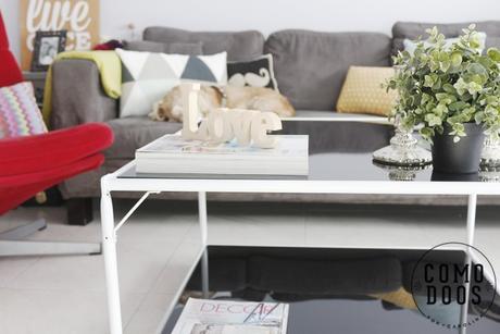 Cambiar el estilo del salón con Novasol Spray.El reto Handbox White coffee table