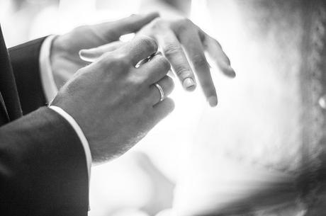 EVA & FRAN : UNA BODA GALLEGA LLENA DE FLORES Y VELAS EVA & FRAN : UNA BODA GALLEGA LLENA DE FLORES Y VELAS