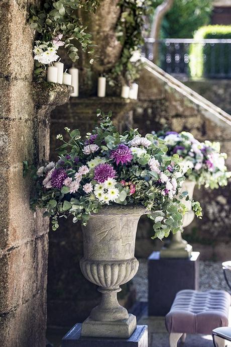 EVA & FRAN : UNA BODA GALLEGA LLENA DE FLORES Y VELAS EVA & FRAN : UNA BODA GALLEGA LLENA DE FLORES Y VELAS
