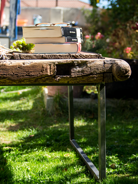 de-puerta-antigua-a-mesa