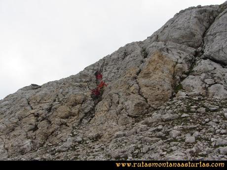 Ruta Pan de Carmen, Torre de Enmedio: saliendo a la parte baja