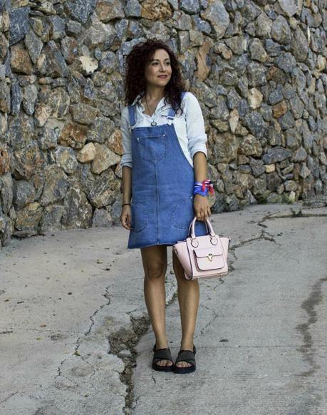 Denim+Denim+Ugly Shoes = Confy Walk as a eternal girl