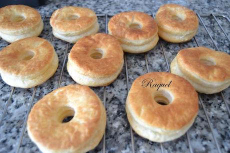 Rosquillas de Hojaldre Bañadas en Miel