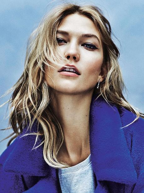 Karlie Kloss posa para Sunday Times Style