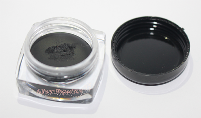 Review ~ eBay Black Gel Eyeliner