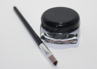 Review ~ eBay Black Gel Eyeliner