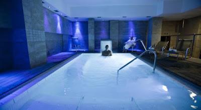 Piscinas Internas Minimalistas