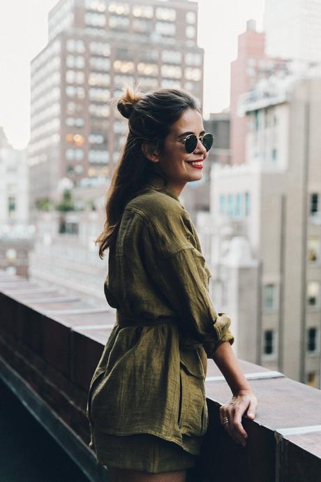 Khaki_Outfit-New_York-Where_To_Stay-NH_Hotels-Saint_Laurent_Bag-45