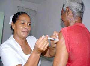 Cuba crea cuatro vacunas contra el cáncer: una lección a las farmacéuticas que no será noticia