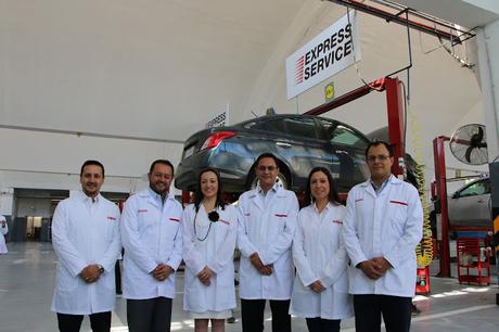 Nissan presentó su nuevo Express Service en tres ciudades.