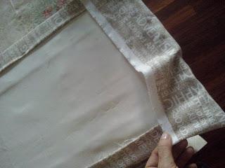 ♥ ♥ ♥ ESCABEL TAPIZADO LINEAS ACTUALES