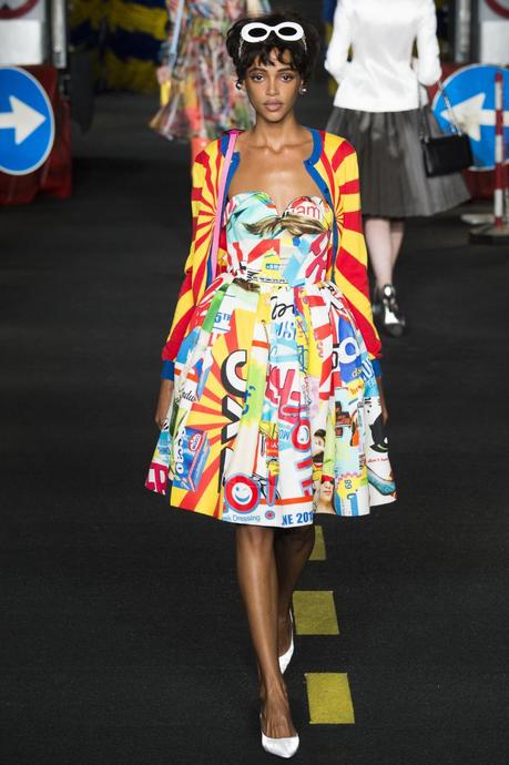 MOSCHINO SS16 - MILAN FASHION WEEK