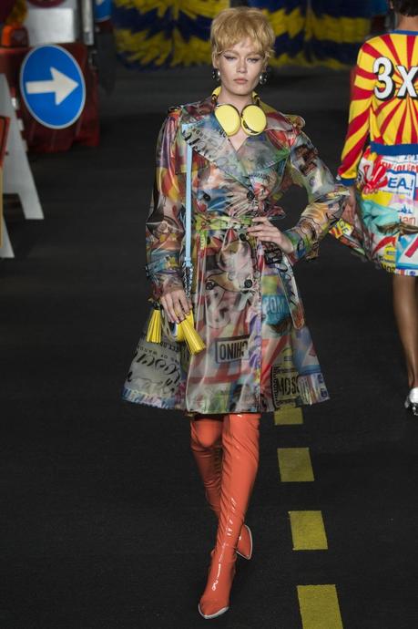 MOSCHINO SS16 - MILAN FASHION WEEK