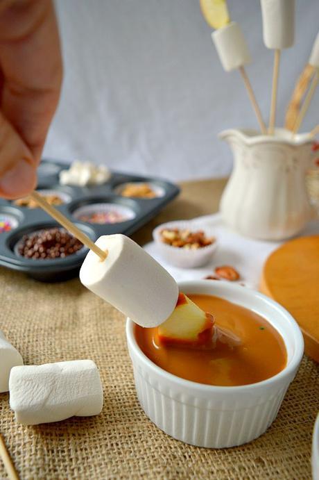 Candy bar de manzanas para Blancanieves y los siete enanitos - Una Galleta, un Cuento Candy bar de manzanas para Blancanieves y los siete enanitos - Una Galleta, un Cuento