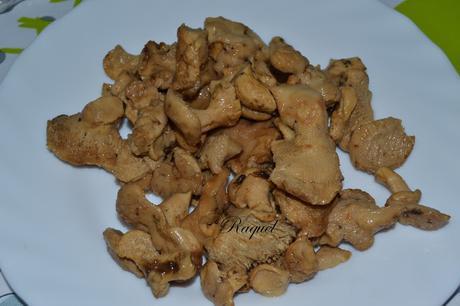 Pizza de Ibéricos y Setas Pizza de Ibéricos y Setas