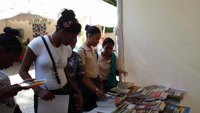 I Feria del Libro Sancristobalense, dedicada al escritor Diógenes Valdez