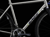 Sage Cycles ofrece llamativa máquina titanio Barlow para cicloturismo